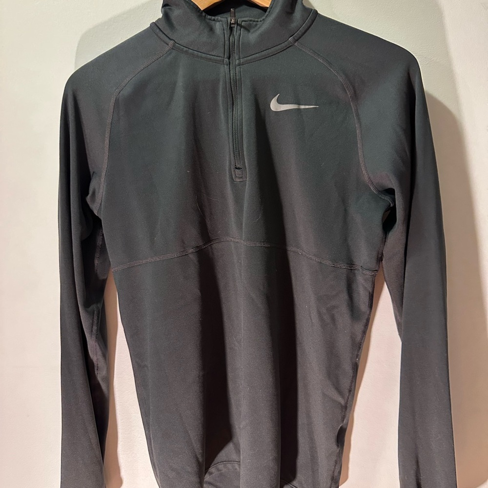 Nike Men's Dark Gray Running Jacket Pullover